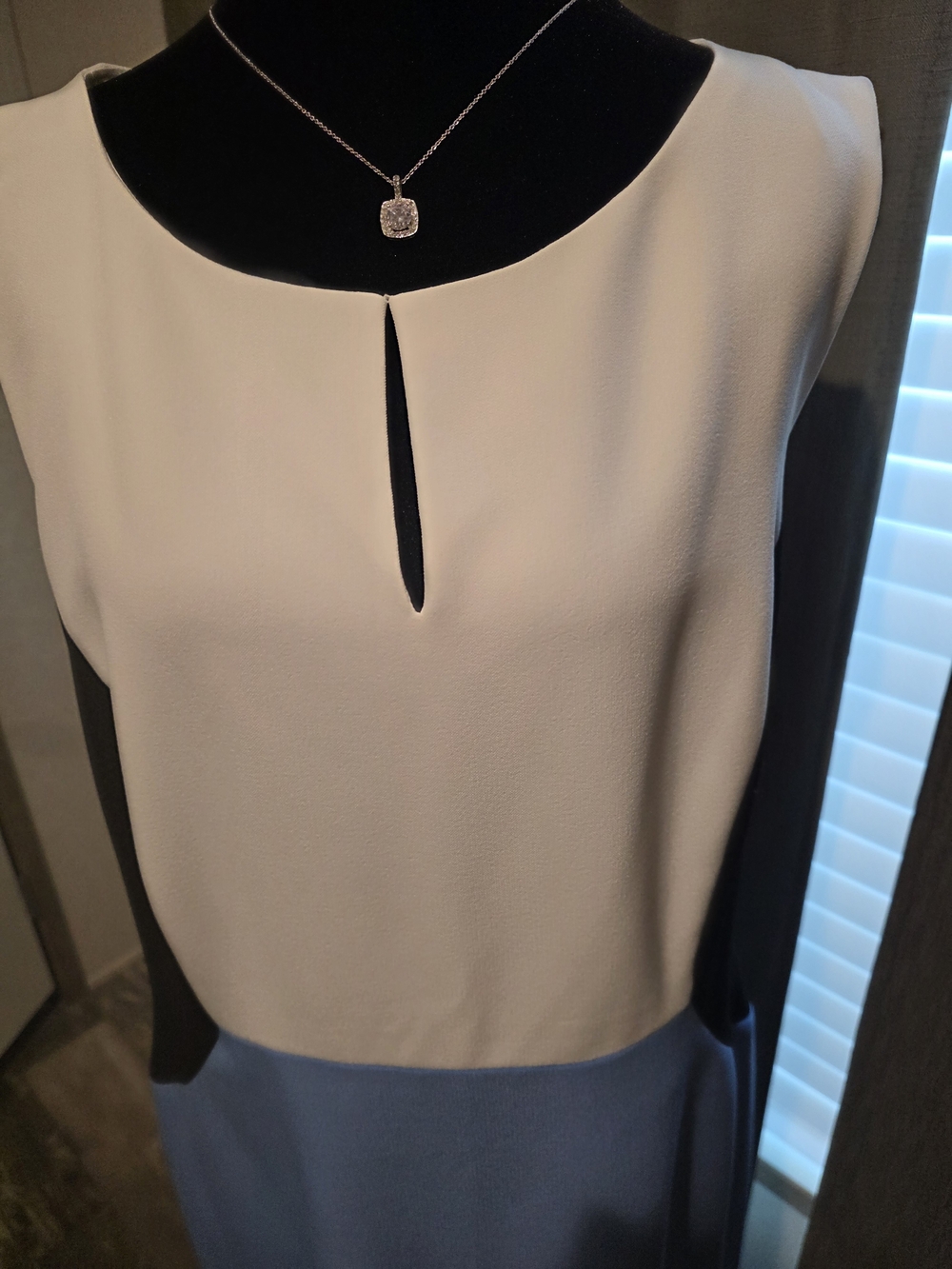 Kasper Sleeveless Colorblock Midi Dress in White, Black & Light Blue - Picture 2 of 6